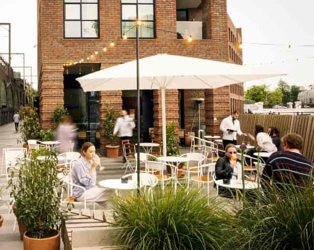 Hawley Wharf Bar + Kitchen - image 3