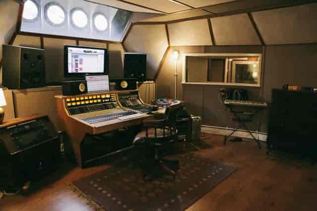Music Studios London - image 2