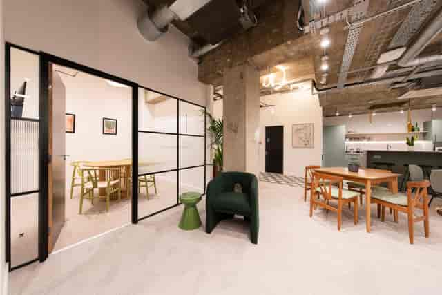 beyond Kingsbourne House - image 2