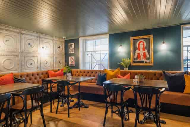 Racks Bar & Kitchen - image 2