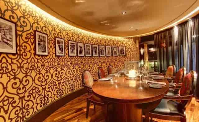 Atlas Bar - image 2