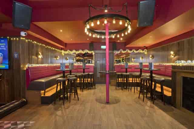 Be At One, Leeds - Boar Lane - image 2