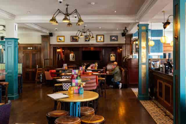 The King's Head - image 2