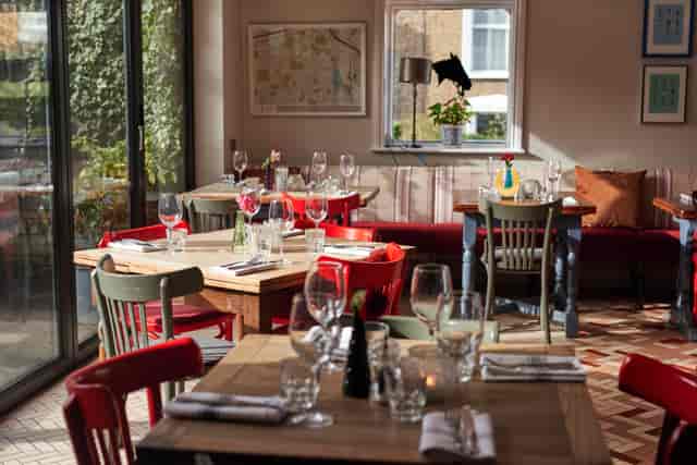 The Pilot Chiswick - image 3