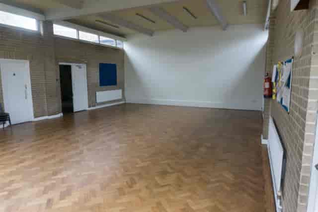 St Luke's Hall - image 3
