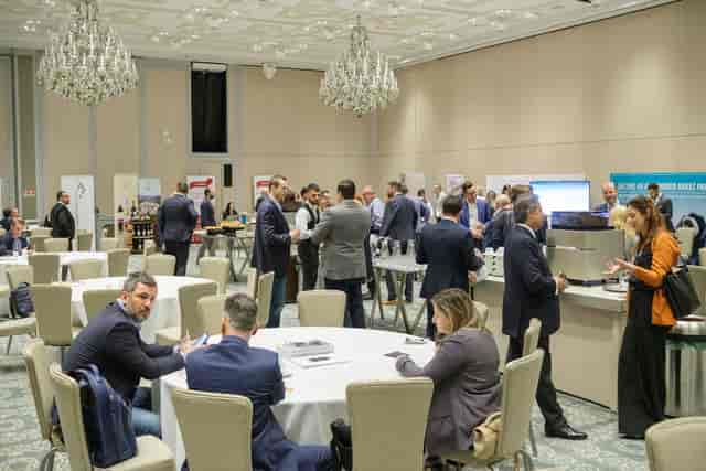 Aristo meeting center - image 2