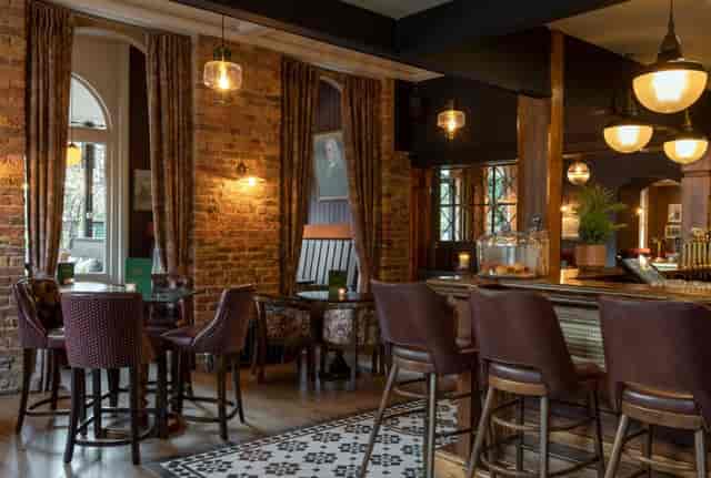 The Crown Tavern - image 3