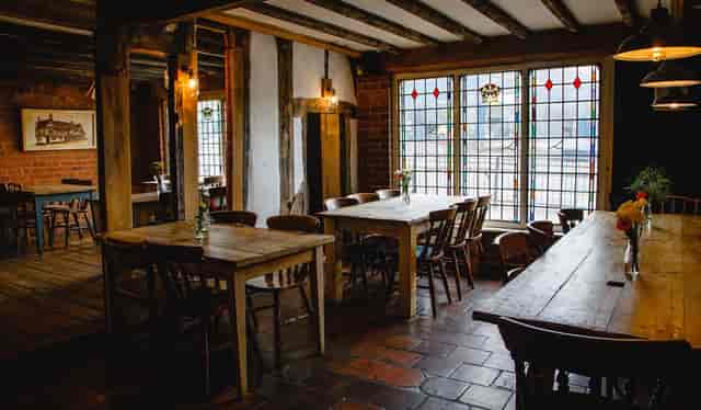 The Old Crown - image 3
