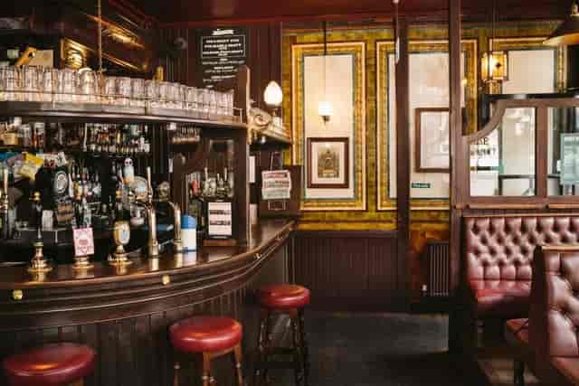 The Carpenters Arms - image 2