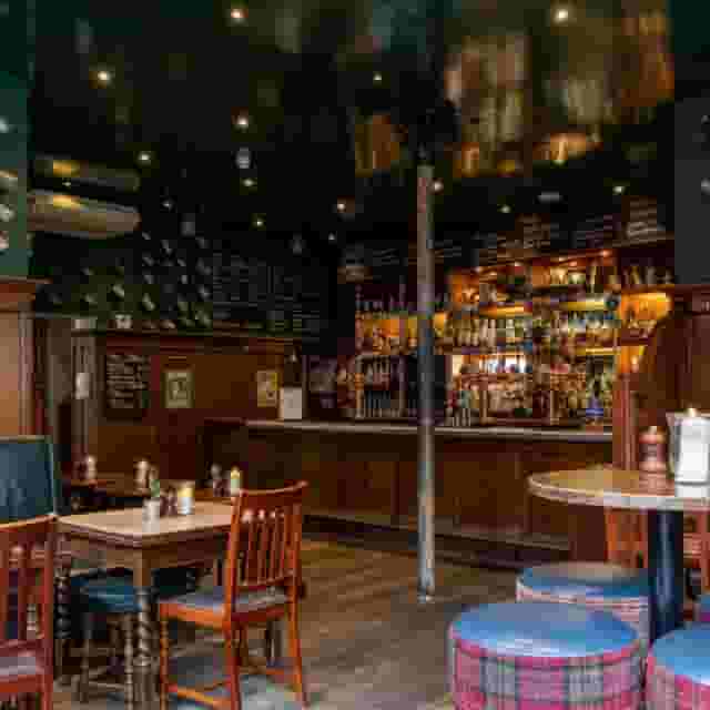 The Lounge Bar