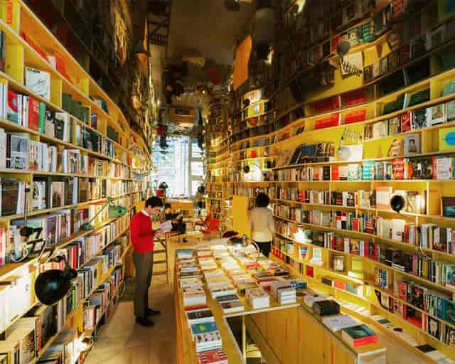 Brick Lane Bookshop - image 2