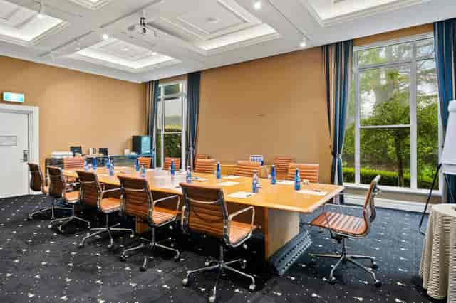 Hydro Majestic Hotel - image 2