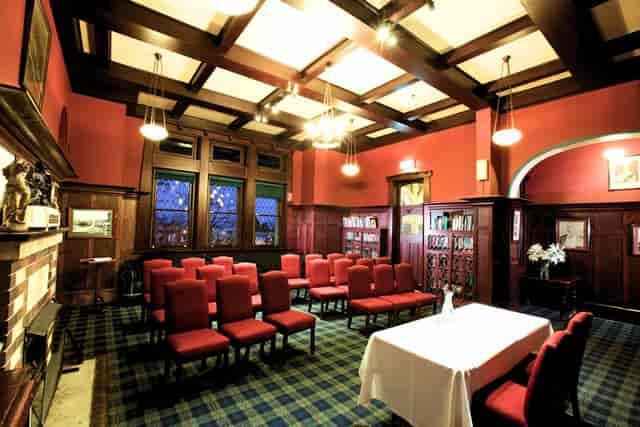 The Carrington Hotel - image 3
