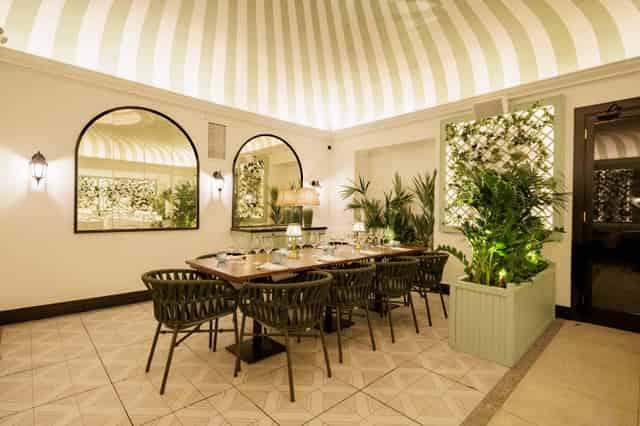 Garden Room 