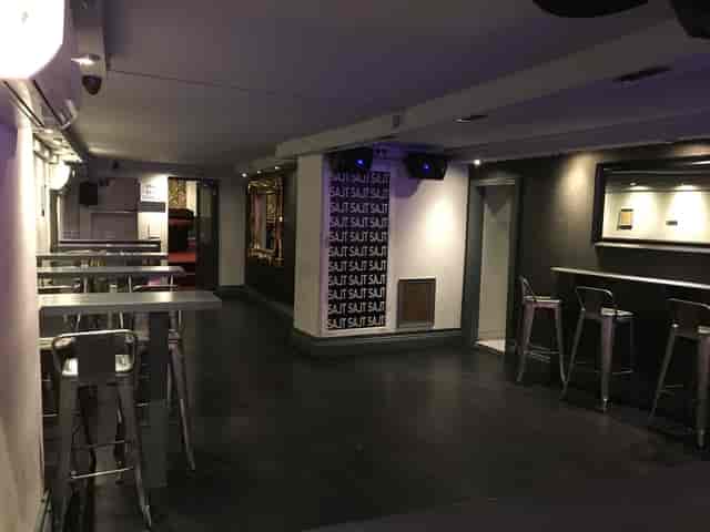Salt Lounge - image 2