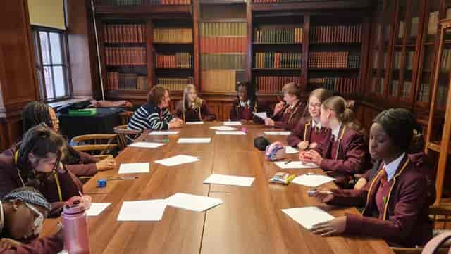 Beswick Library - image 3