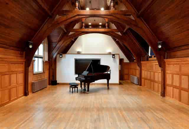 Cosy Rehearsal Room - image 2