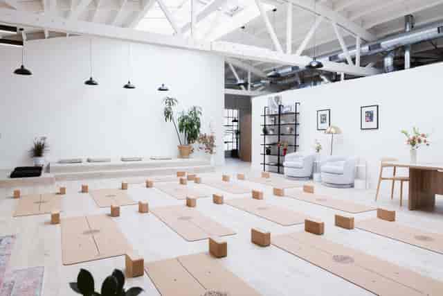 Homeland Creative Loft - image 2