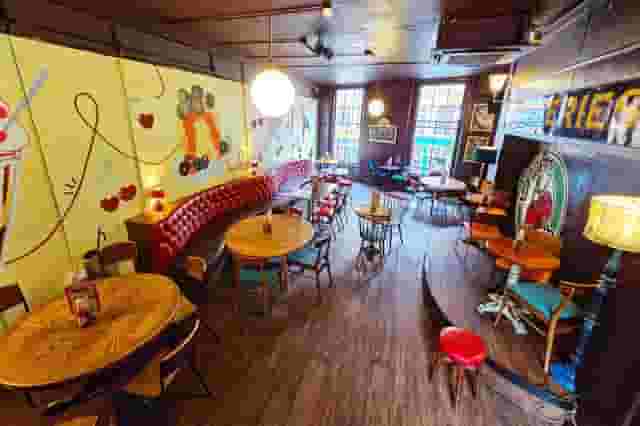Bosta Room