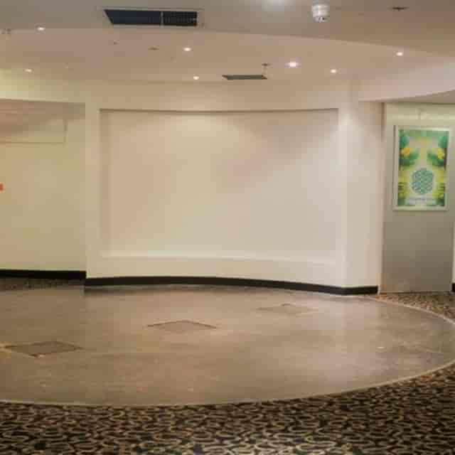 Priory Court Community Centre - image 3