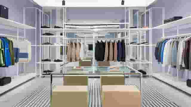 Bright Pop Up Store