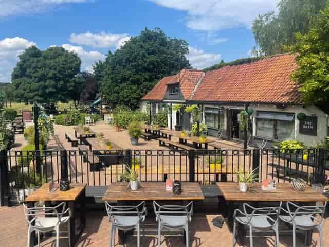 Ye Olde Bridge Inn - image 2