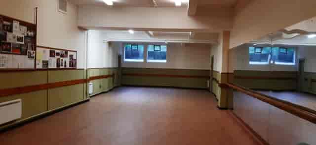 Grange Park Methodist Church - image 3