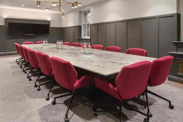 Meeting Room 303 - image 3