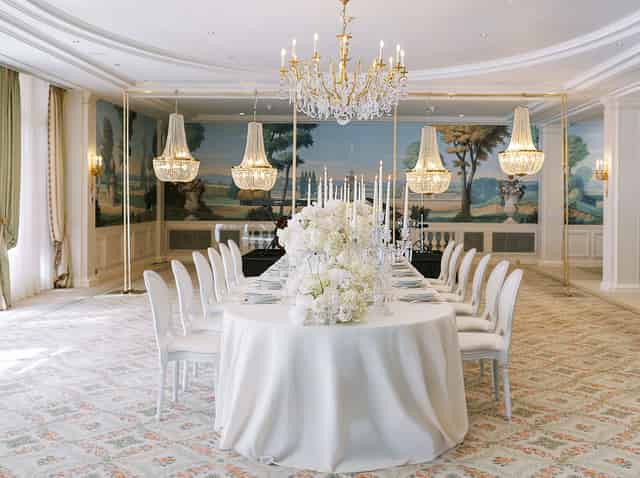 Salon Versalles