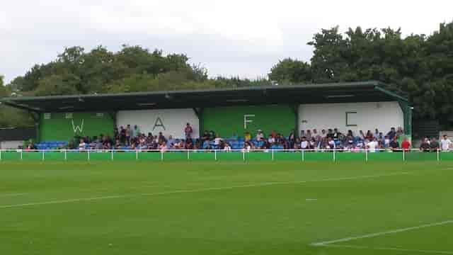 Mayesbrook Park - image 3