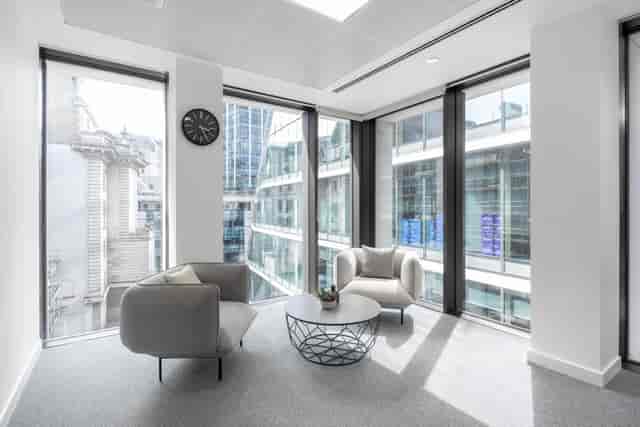 Regus - London, Oxford Street (Marble Arch) - image 3