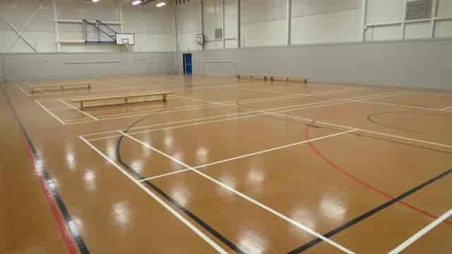 Sevenoaks Leisure Centre - image 2