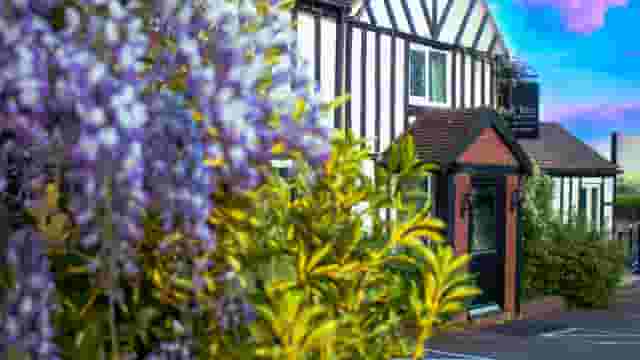 The Pear Tree Inn & Country Hotel