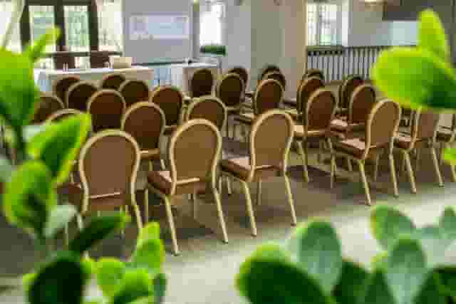 The Pear Tree Inn & Country Hotel