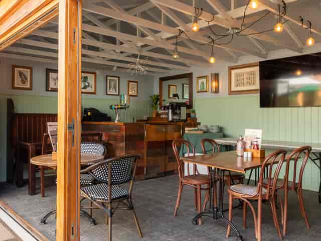 The Plough Prestbury - image 2