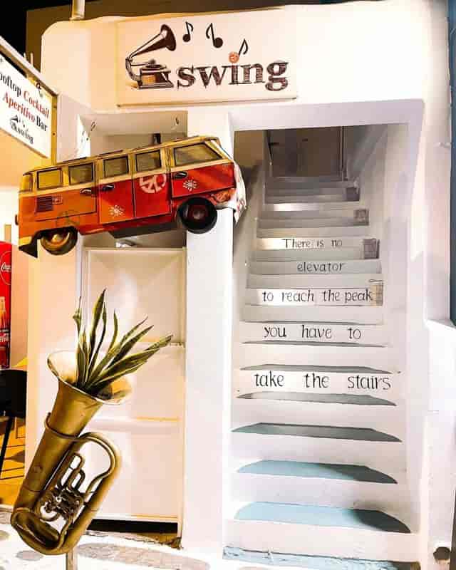 Swing Cocktail Bar - image 3