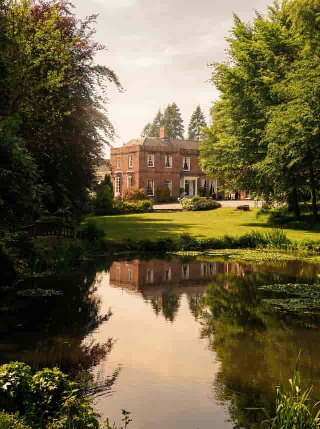 Chelsea Parkfields - image 2