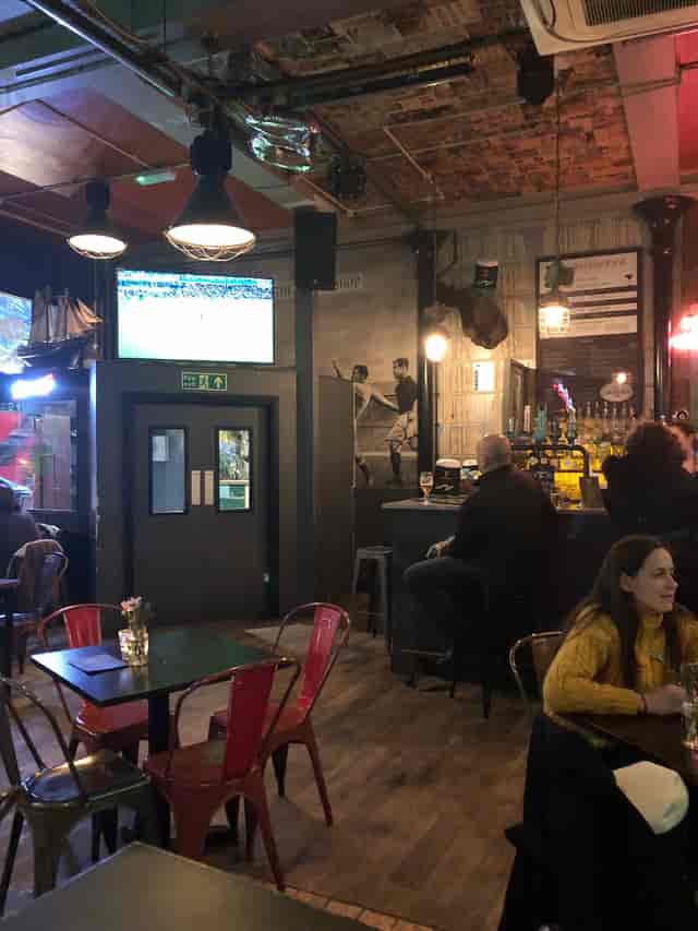 Cafe Kick - image 2