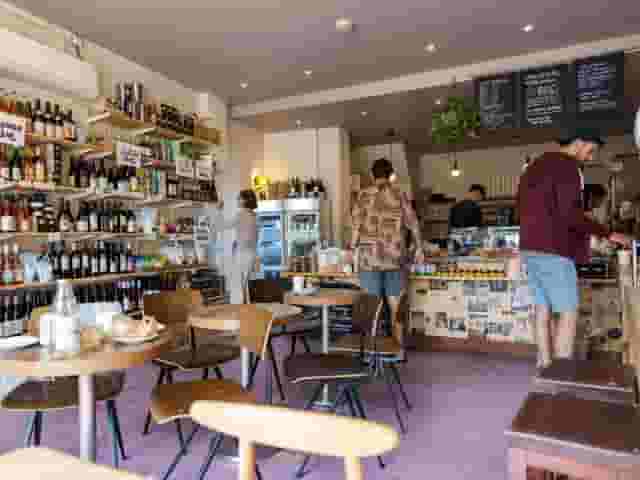 Cafe Kick