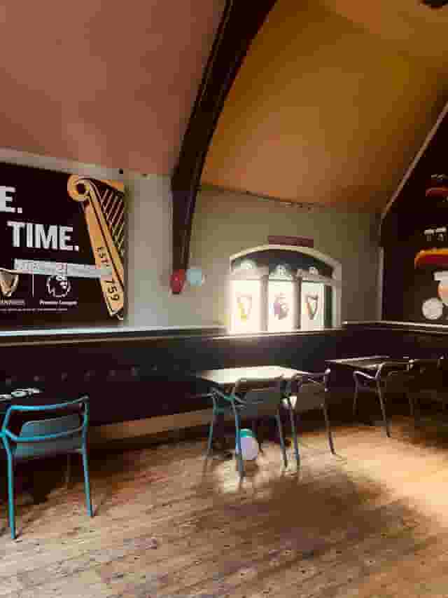 256 Fallowfield