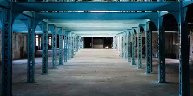Southwark Warehouse - image 2