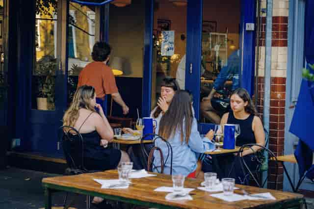 The De Beauvoir Deli Co. alfresco seating for intimate breakout sessions and networking events.