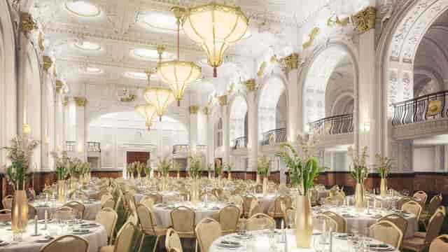 Royal Square Hotel - image 2