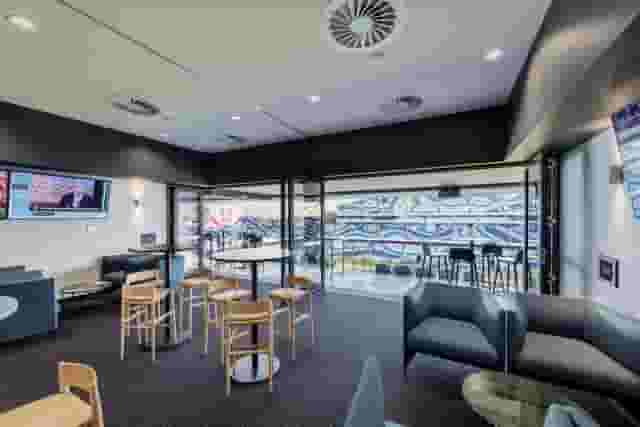 The Lounge
