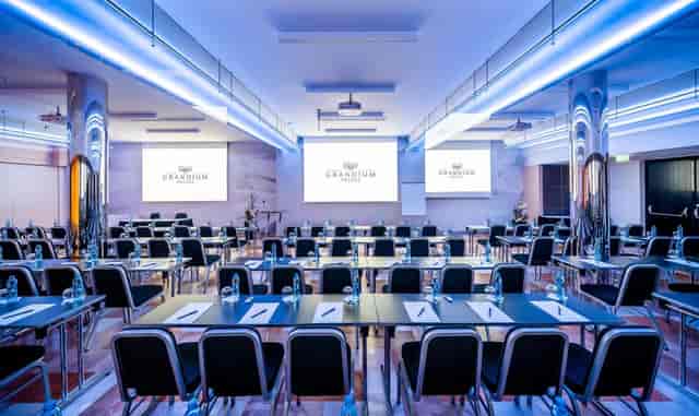 Grandium Hotel Prague - image 3