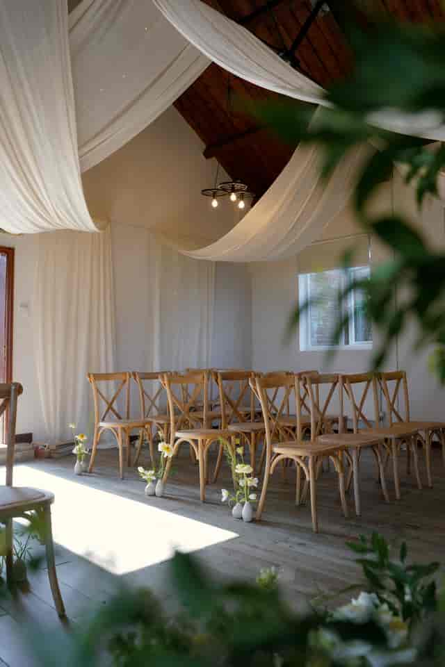 Hall Farm Cottages - image 3