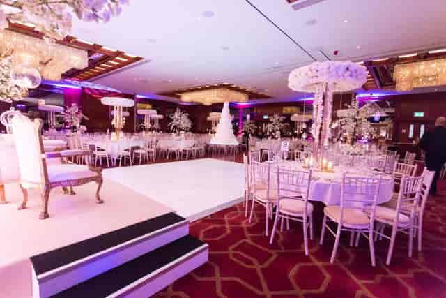 Radisson Blu Hotel, London Heathrow - image 3