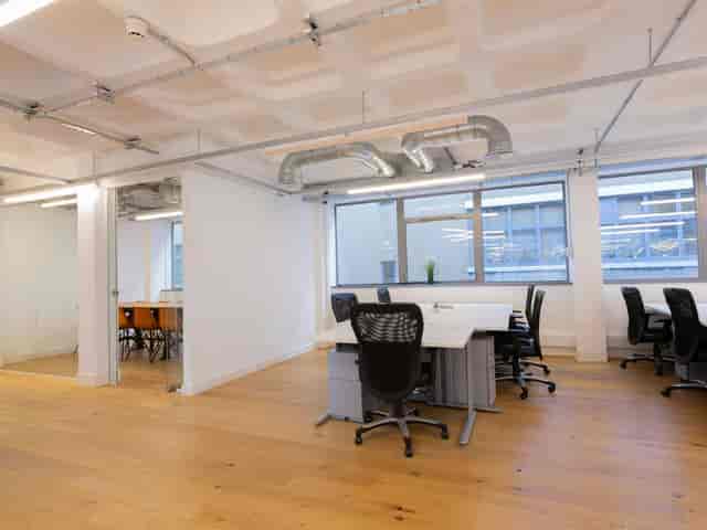 Spaces Liverpool St - image 2