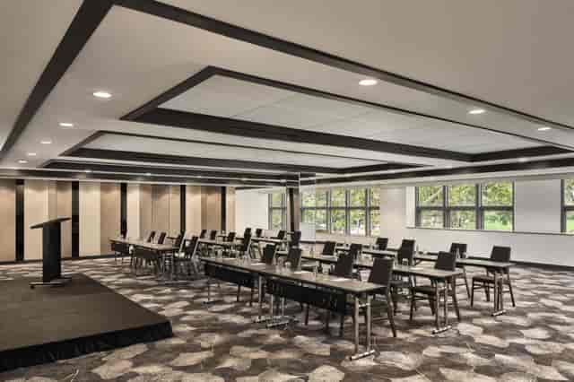 Sheraton Grand Sydney Hyde Park - image 3