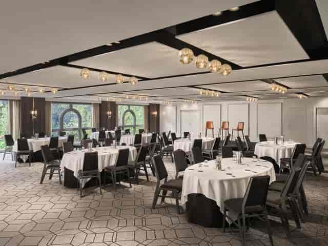 Sheraton Grand Sydney Hyde Park - image 2
